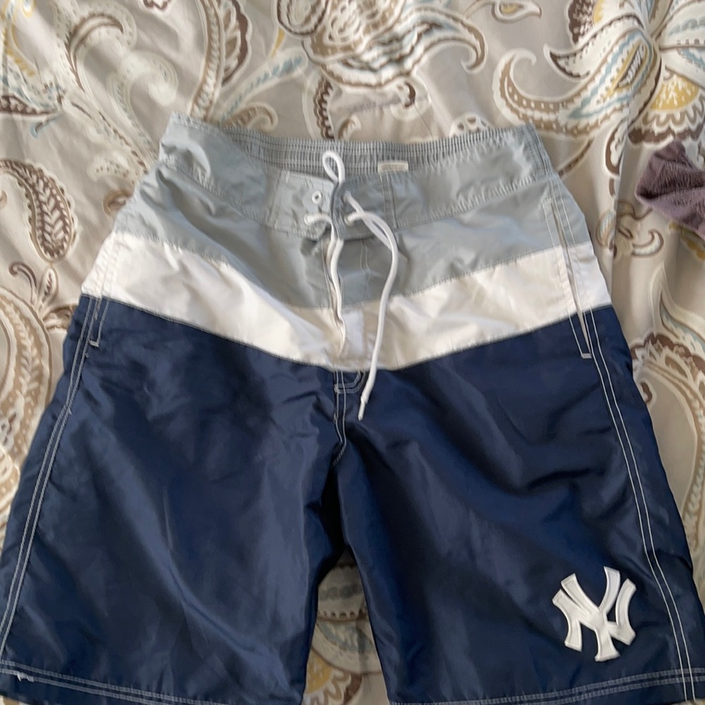 Comfortable pair of short